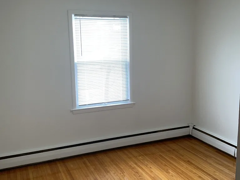 1006 Broadway St — Photo 69