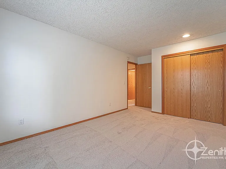 5408 NE 101st Cir — Photo 30