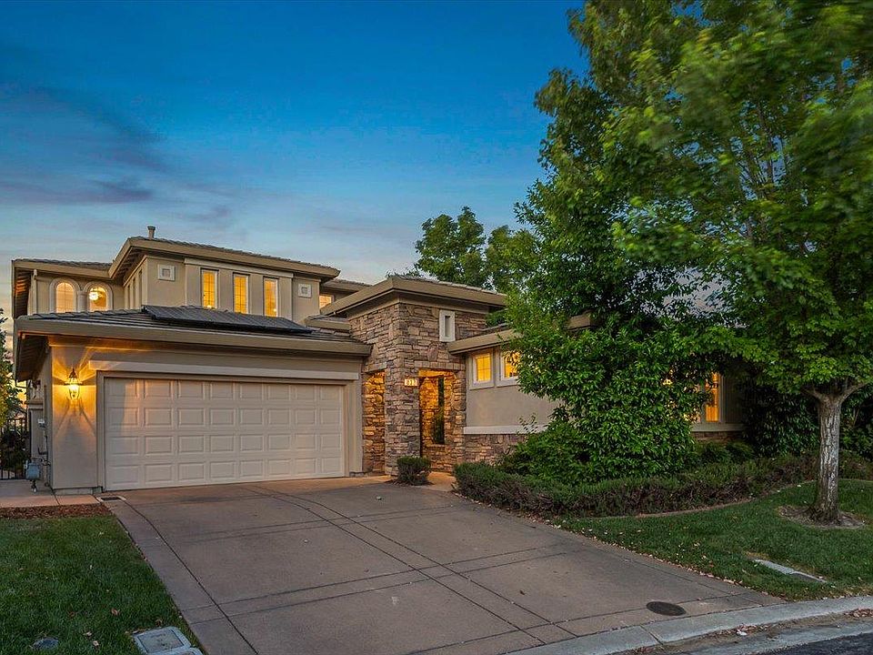 1st image of 837 Royal Troon Pl