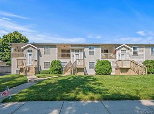 1547 N Bywood Ave, Clawson, MI 48017