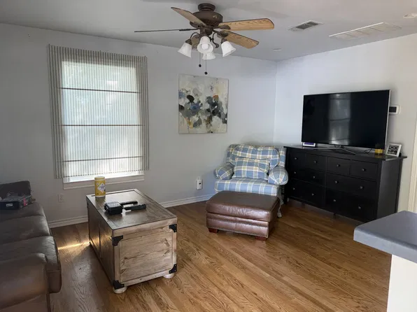 4109 Sinclair Ave #B, Austin, TX 78756
