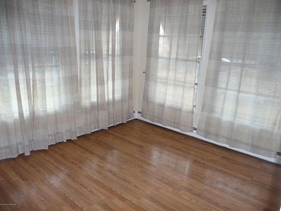 3rd image of 214 Fort De France Ave