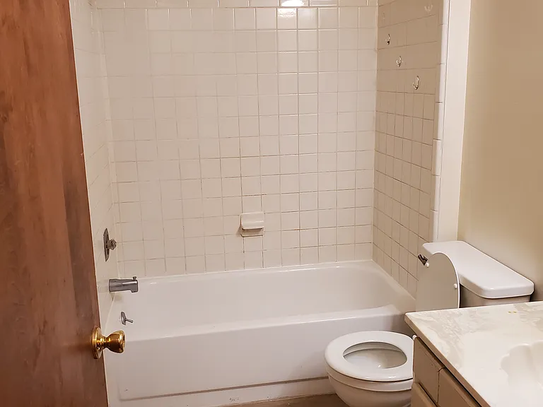 213 Potawatomi Blvd — Photo 11