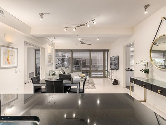 4th image of 7137 E Rancho Vista Dr Unit 3010