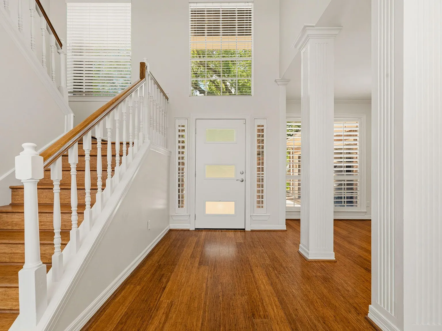 4 bed, 3.5 bath, 3593 sqft, $3,850 — Photo 4