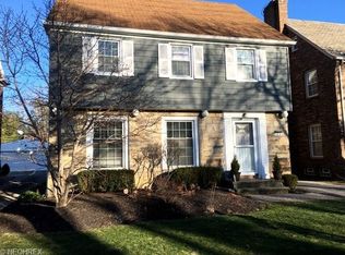 2439 Traymore Rd, University Heights, OH 44118