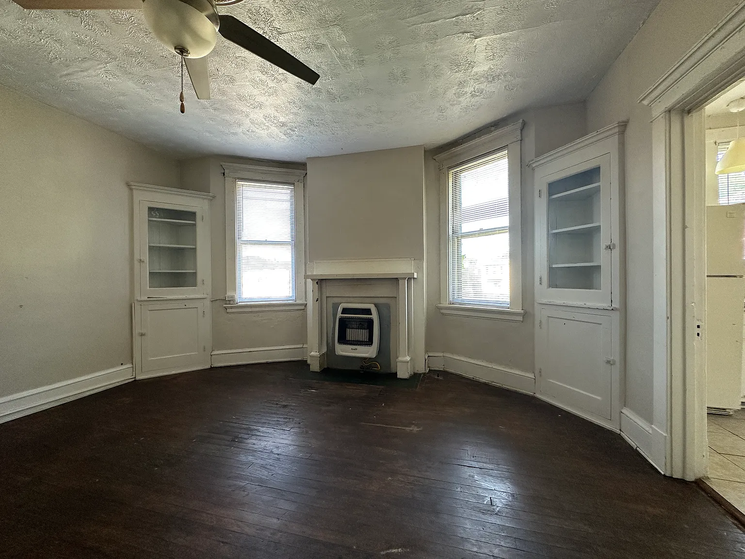 2 bed, $649 — Photo 2