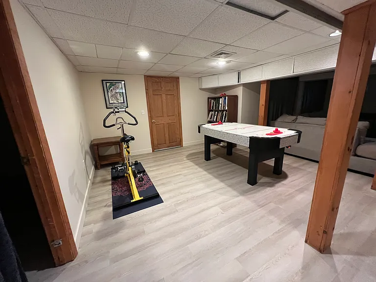 4 Lasallette Rd — Photo 26