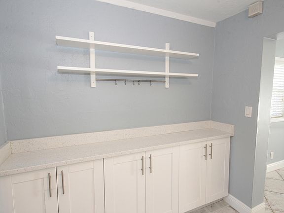 5th image of 345 S Swinton Ave #B