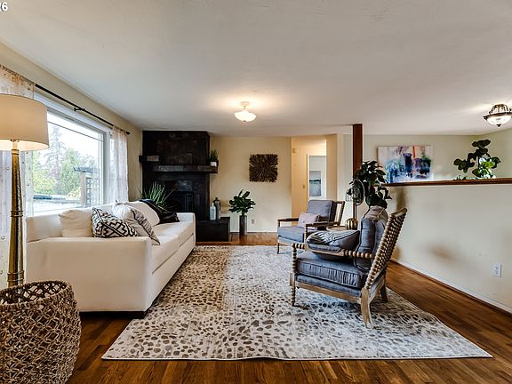 5th image of 3475 Ferry St