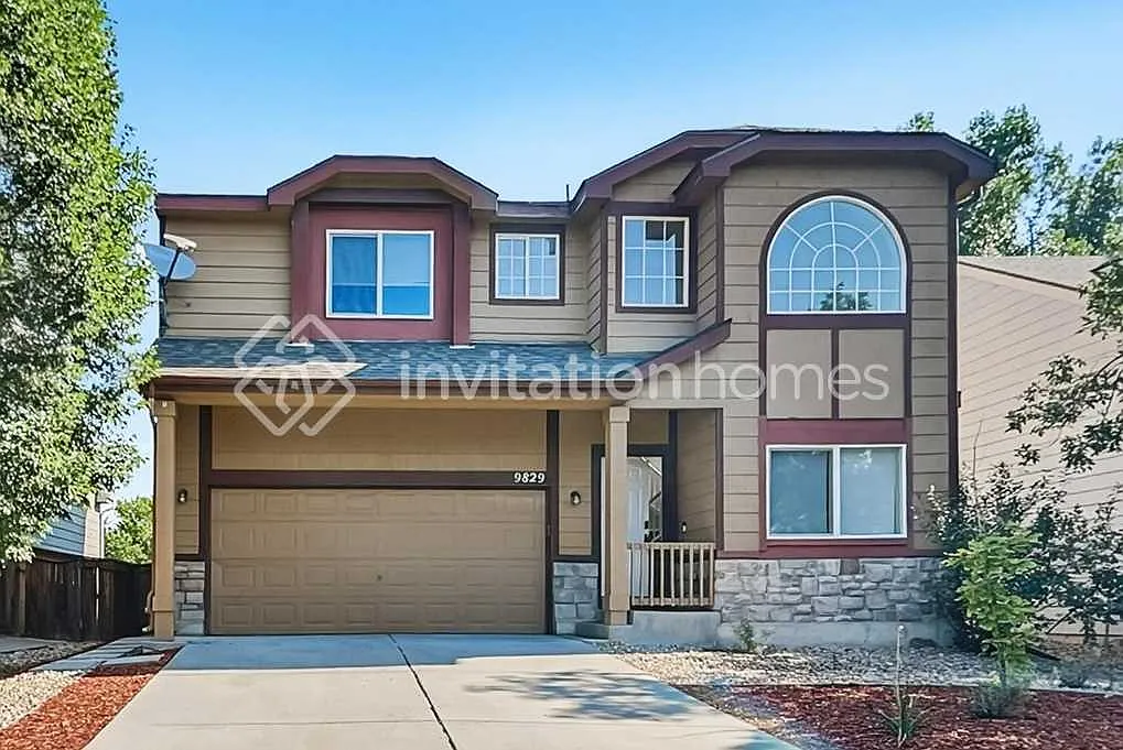 9829 Kenton Cir Commerce City, CO 80022 — Photo 1