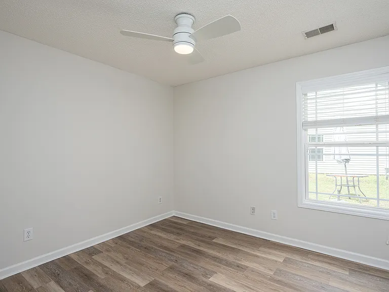 6 Arbormeade Cir — Photo 38