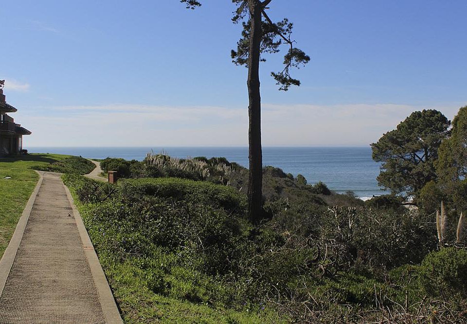 1st image of 24 Seascape Resort Dr