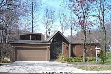 Corner lot property 