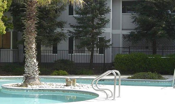 2nd image of 1756 Willowbrook Dr #9smzhph2r