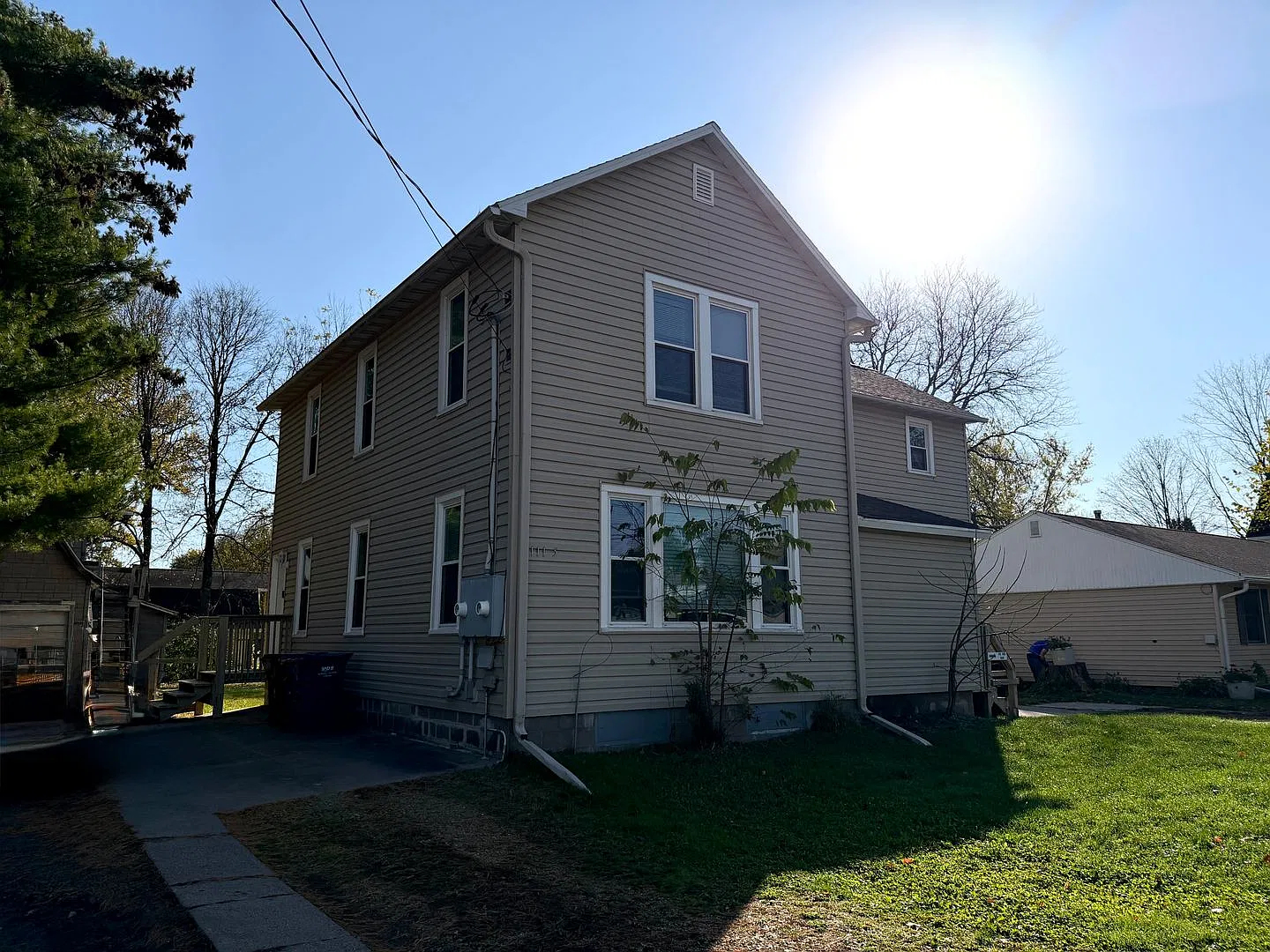 111 & 111 1/2 N Black River St. — Photo 2