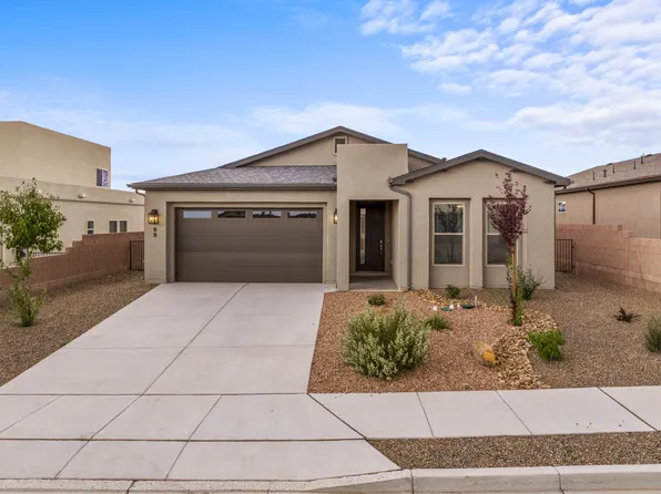 65 Confianza St, White Rock, NM 87547