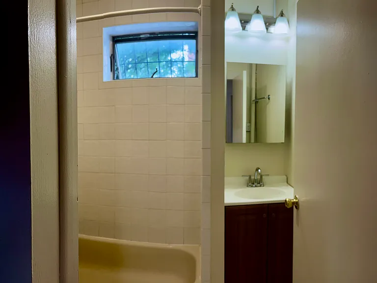 70 Nevins St #5 — Photo 23