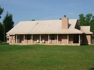 12 J & K Ln, Crawfordville, FL 32327