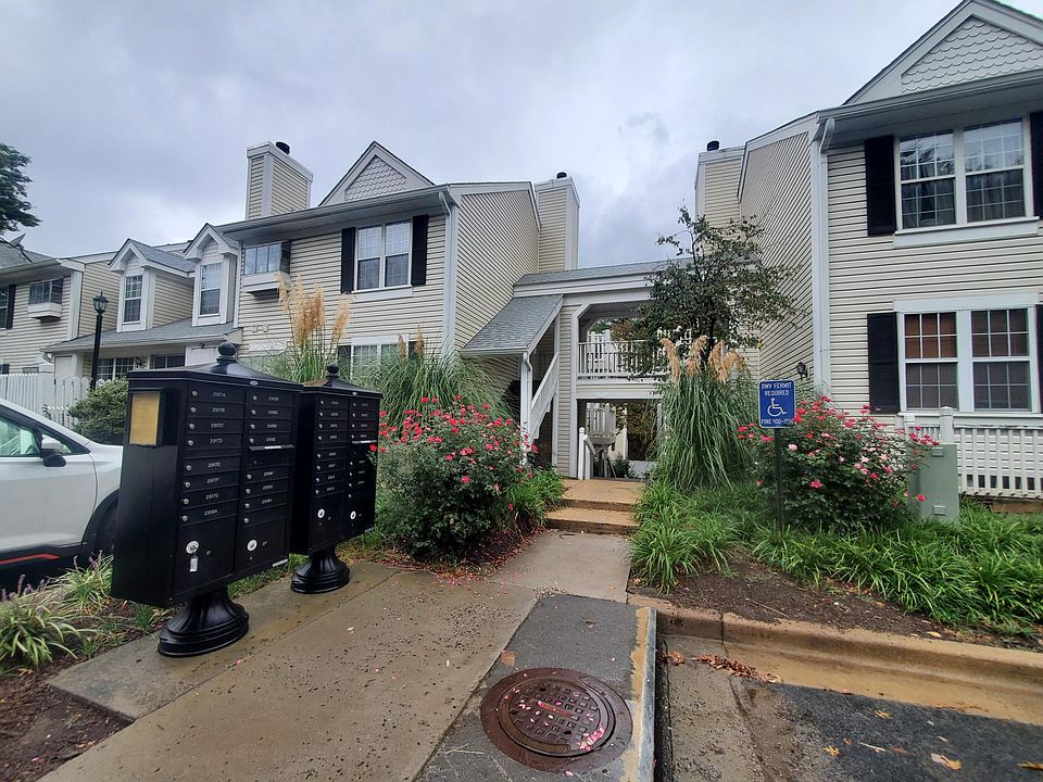 1st image of 2917 S Woodley St APT A