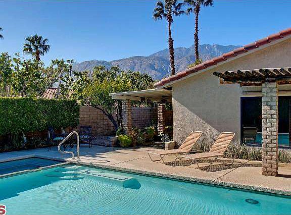 2nd image of 1285 E Rosarito Way