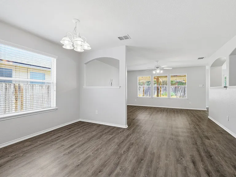 11102 Dewberry Fld — Photo 3