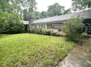 211 Gaiter Cir, Knoxville, TN 37915