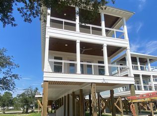 26141 Garrett Ln, Orange Beach, AL 36561