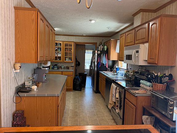 5th image of 14905 Covell Rd