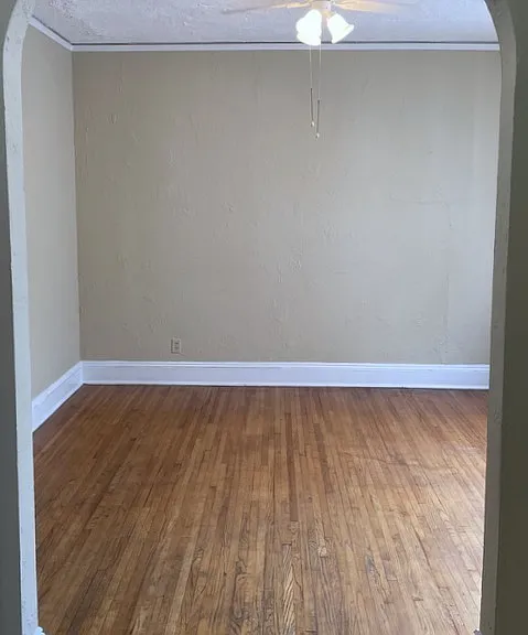 1487 Watson St — Photo 5