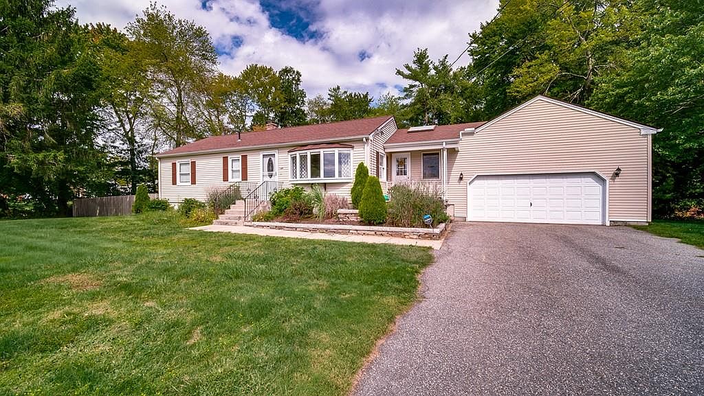 144 Mapleshade Ave, East Longmeadow, MA 01028 Zillow