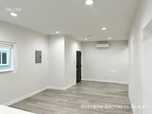 608 1/2 W Hillcrest Blvd, Inglewood, CA 90301