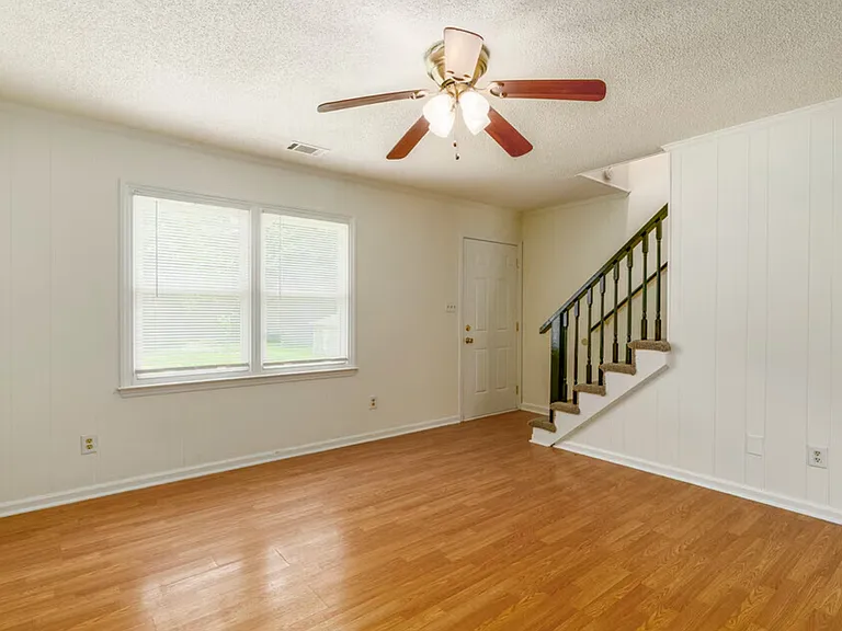 Timbercrest Townhomes — Photo 22