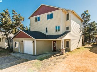 33400 Cape Kiwanda Dr, Pacific City, OR