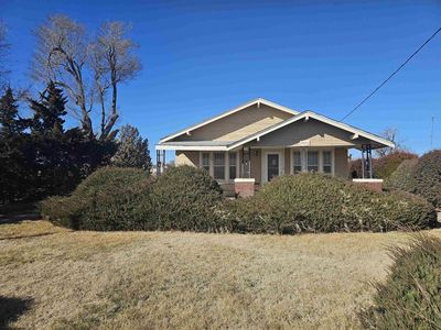 1802 Park St, Dodge City, KS, 67801