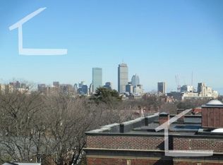 94 Pleasant St #4, Brookline, MA 02446