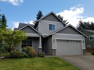 428 N 8th Pl, Carlton, OR