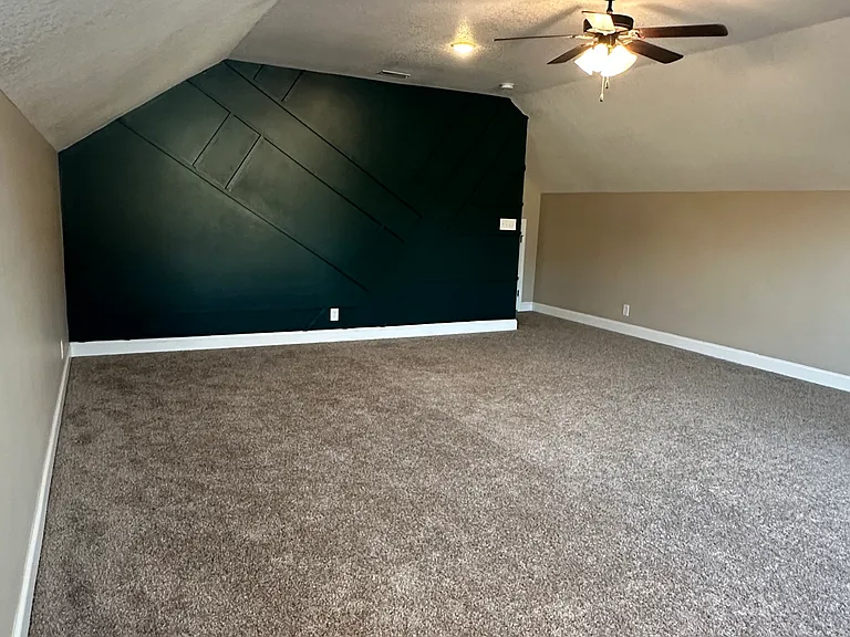 1124 Eagles View Dr — Photo 36