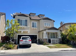 2460 Avis Ct, Signal Hill, CA 90755