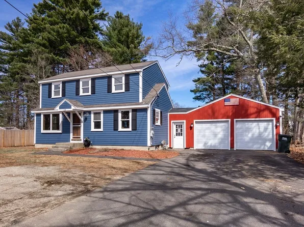 58 Lowell Rd, Pepperell, MA 01463