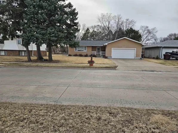 1513 G St, South Sioux City, NE 68776