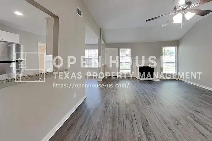 22819 Williamschase Dr — Photo 3