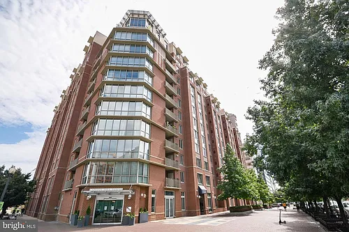 1000 New Jersey Ave SE #209 Photo 1