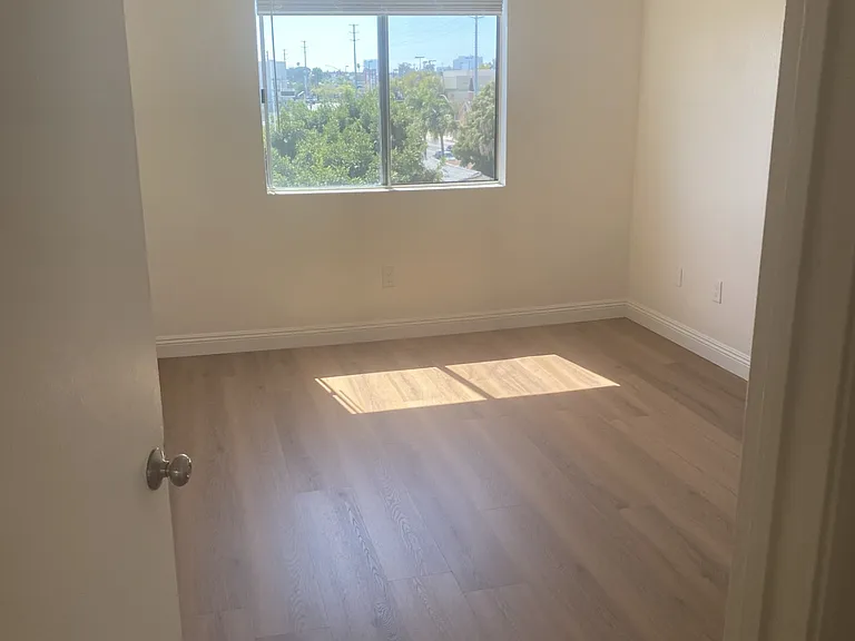 3691 National Ave #17 — Photo 6
