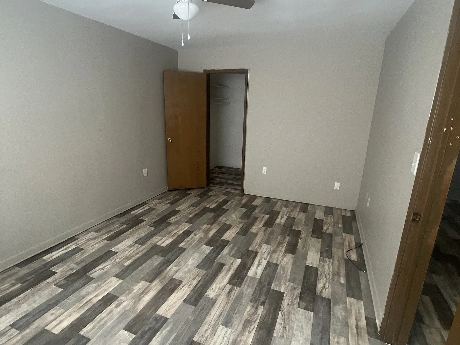 9130 Whittier - 2 — Photo 2