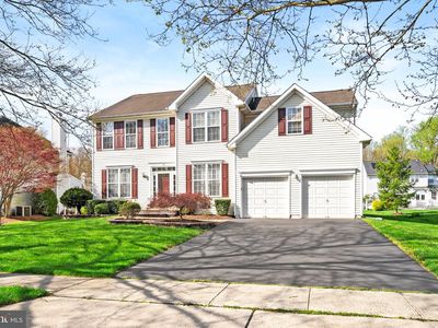 19 Eastwood Dr, East Windsor, NJ, 08520