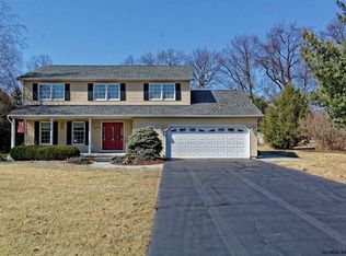 1497 Maplecrest Dr S, Castleton On Hudson, NY 12033