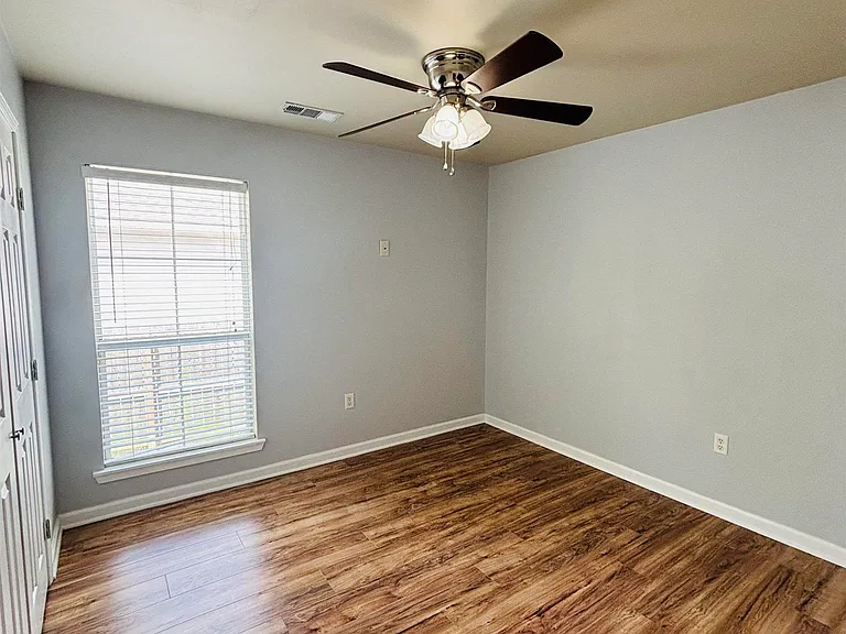25418 Homestead Dr — Photo 7