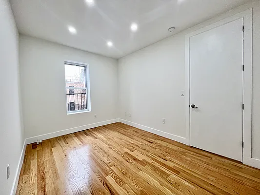 Rented by MADEHOME | media 8