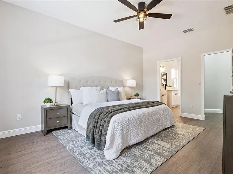 1209 Cathcart Cir — Photo 22